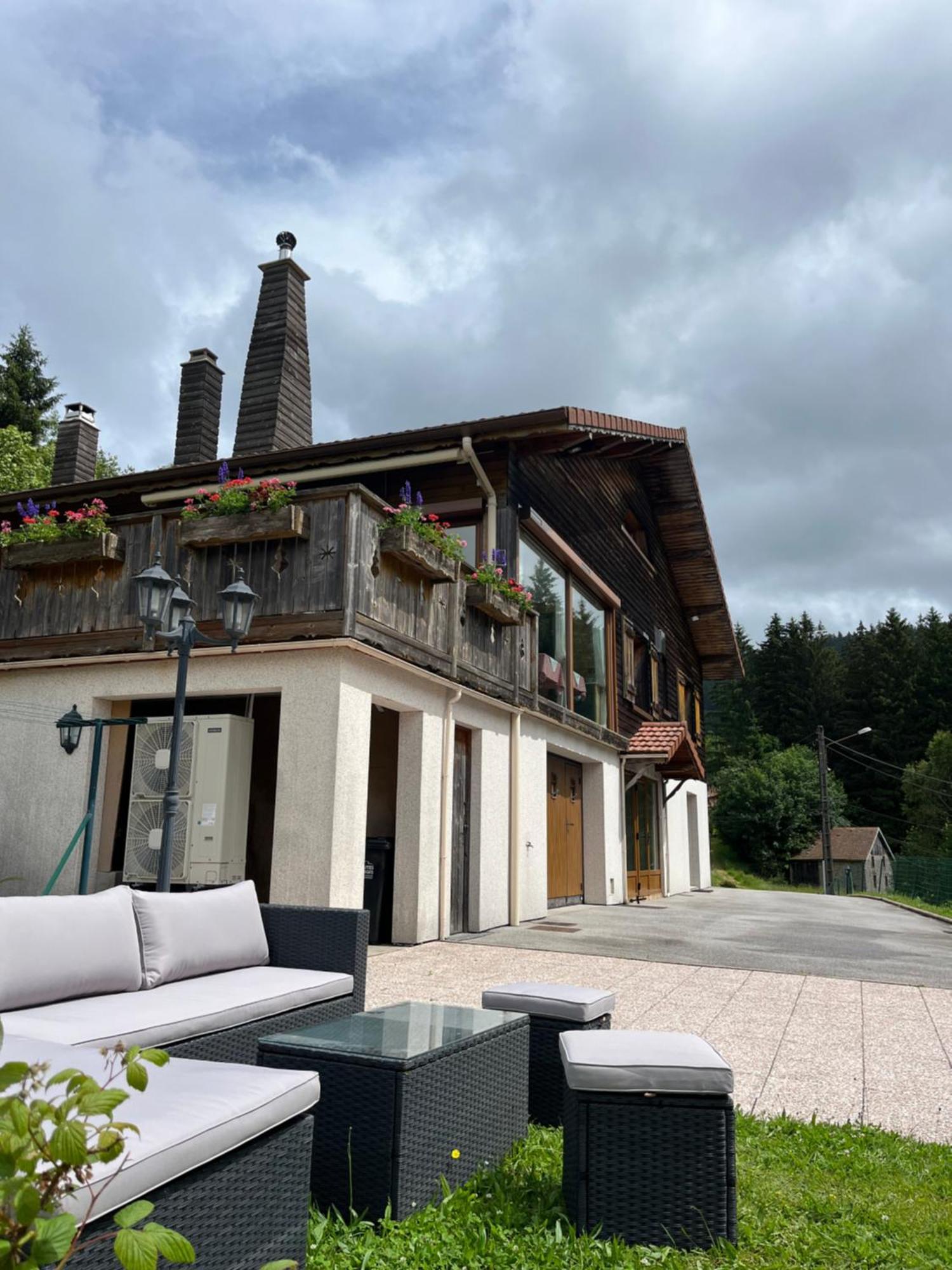 Au 21 Vosgien Bed & Breakfast Ventron Exterior foto
